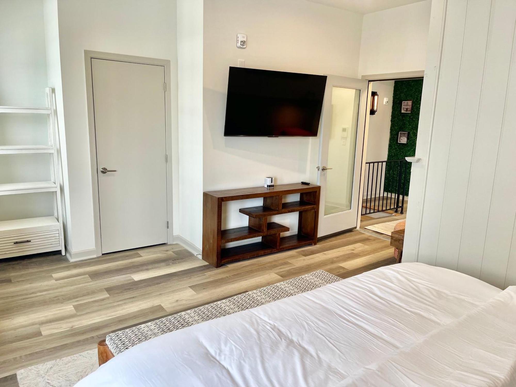 Modern Fully Renovated Suite & Loft In Downtown Trenton Zewnętrze zdjęcie